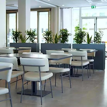 Giannini Hotel 3*